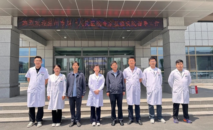 跨越山川送光明：兰州市一院眼科专家雪域义诊情暖天祝