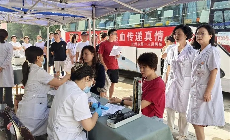 “医”心护佑生命 热血传递真情——我院无偿献血在行动