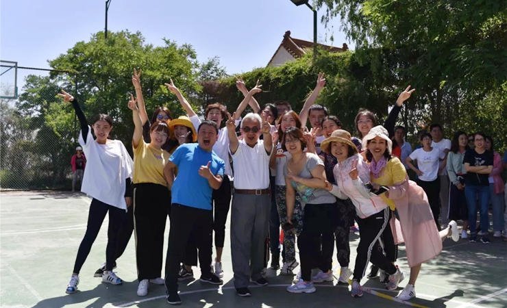 “每天锻炼一小时，健康工作每一天” ——我院登山健步行系列文体活动火热举办