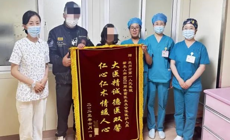新生儿救治中心救治超低体重新生儿