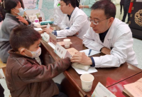 【 “十个多一点”暖心服务】让良药甜在口中 暖在心里