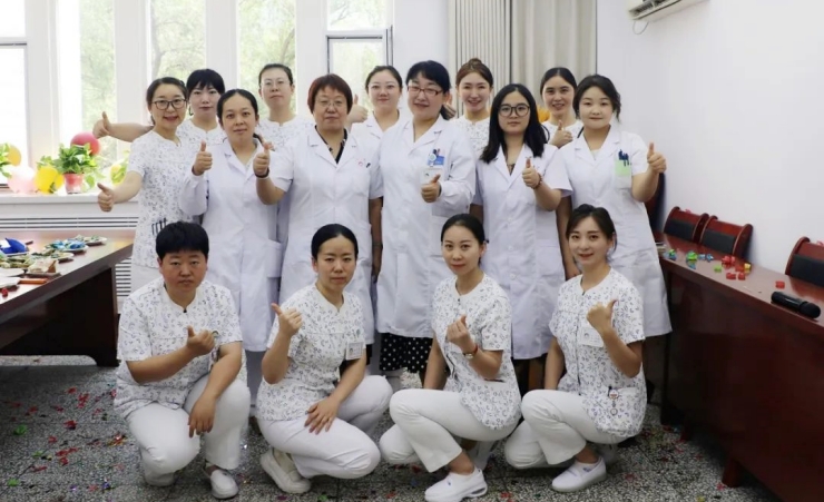 我院风湿免疫科正式揭牌成立，开启专业诊疗新篇章！