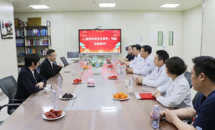 重症医学科柔性引才 汇聚国内顶尖诊疗智慧