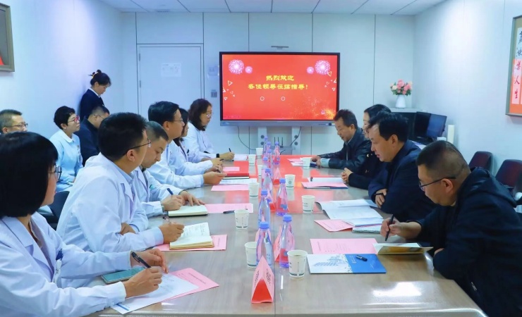 合作市赵颍副市长一行来我院洽谈合作